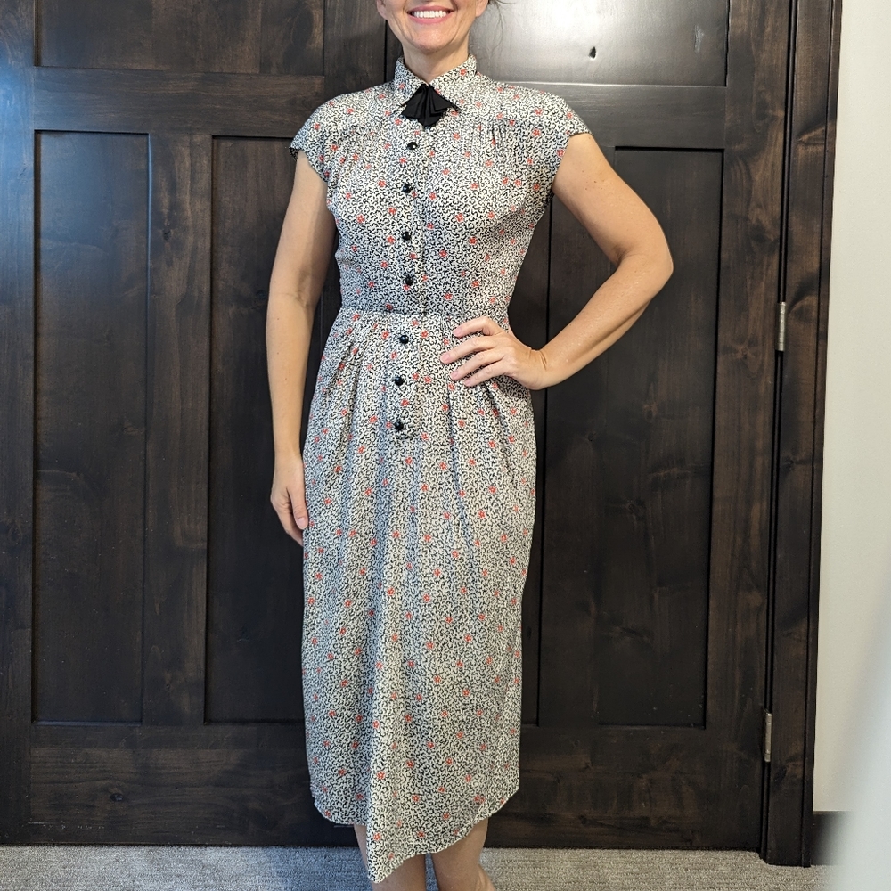 1940's VINTAGE DRESS 40's maybe silk XS